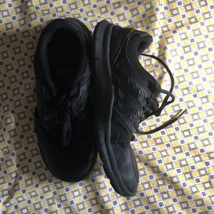 All black nikes